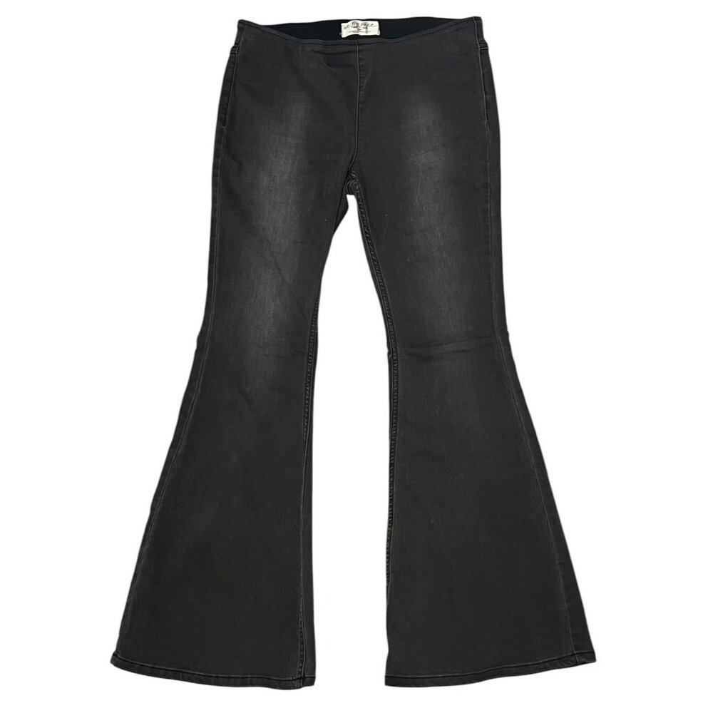 We The Free People Size 31 Flare Jeans Black Stretch Pull On - Picture 2 of 13
